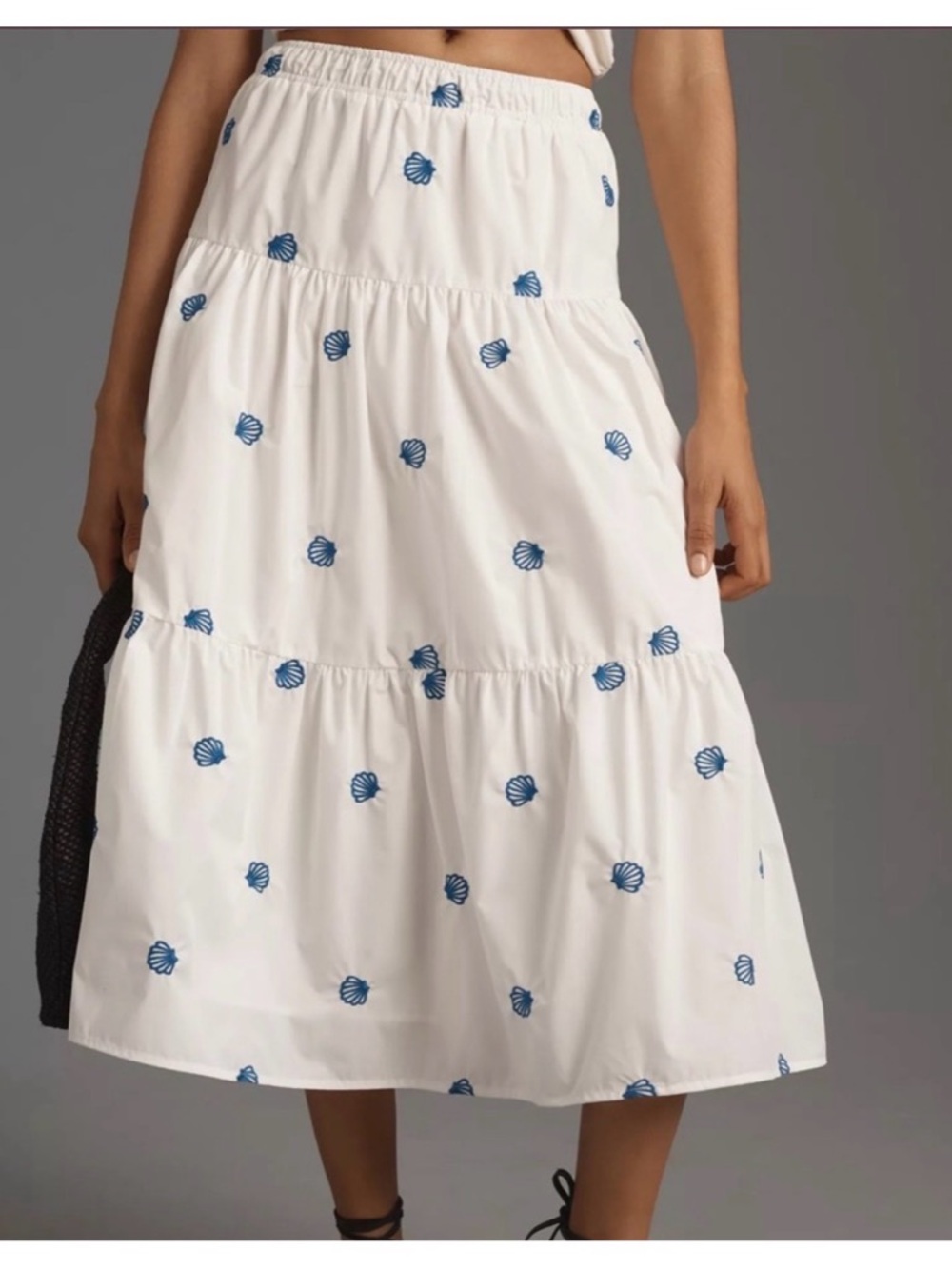 NWT Anthropologie EN SAISON Alani Sea Shell embroidered tiered midi skirt L